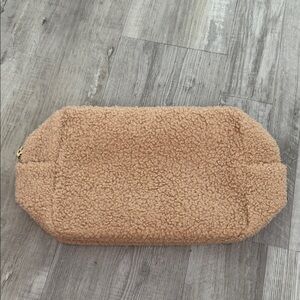 Stoney Clover Lane cozy sherpa large pouch